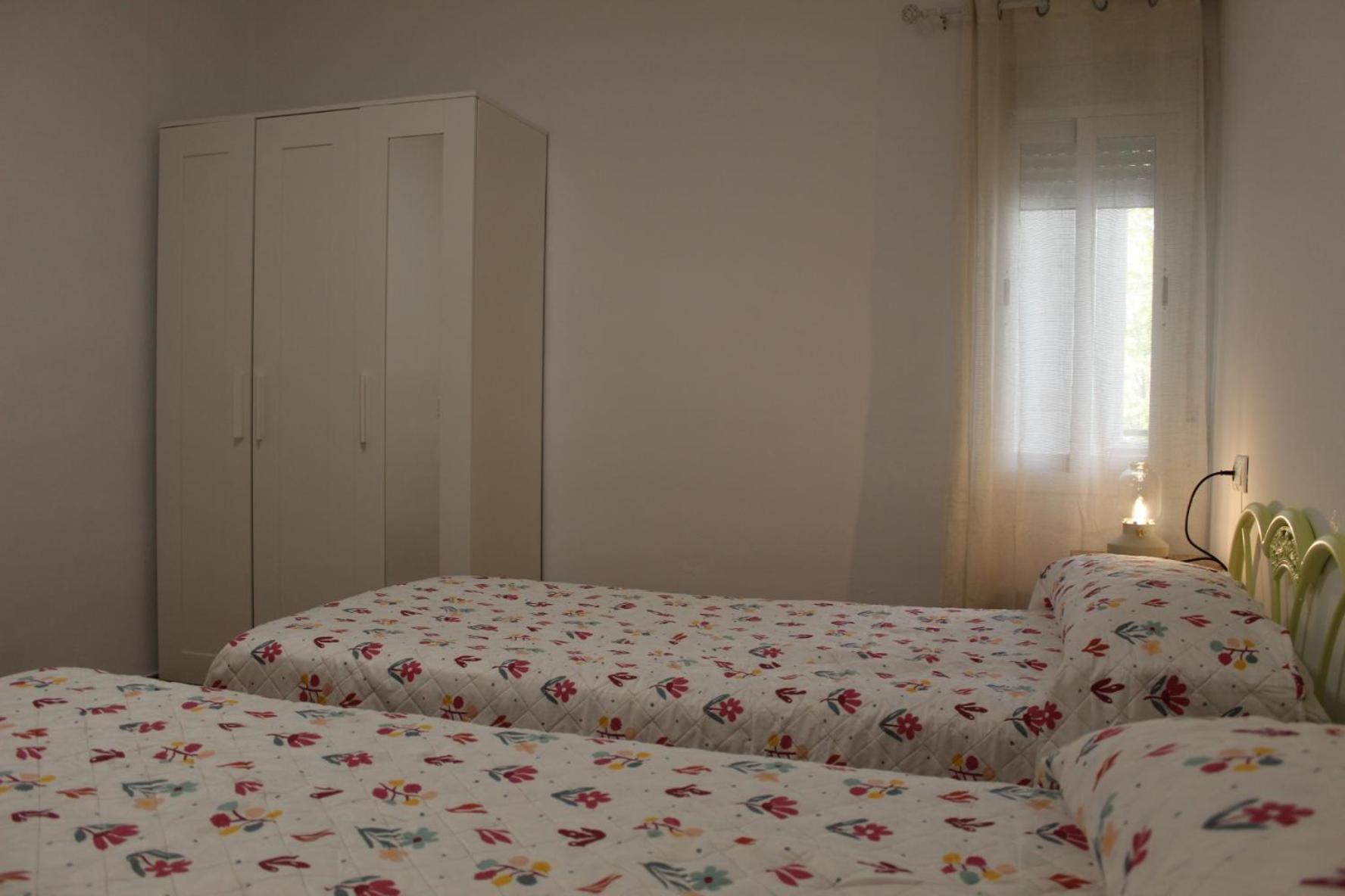 Ella Apartment Cazorla Ngoại thất bức ảnh